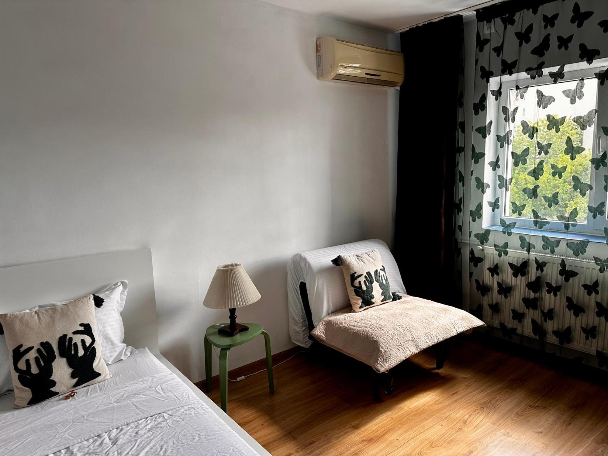 Romantic Charm, Spa, Free Early Check-In Bucarest Esterno foto