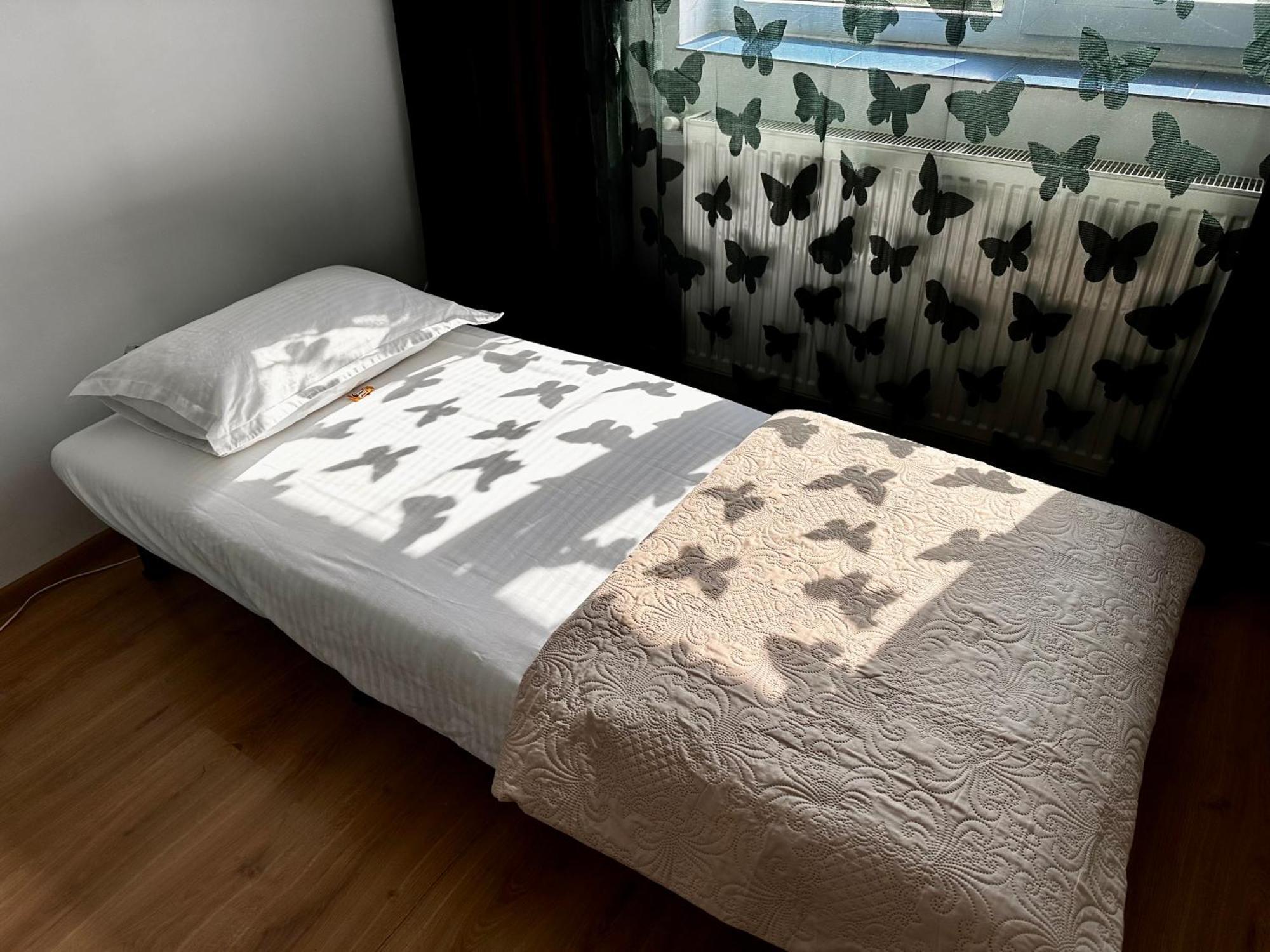 Romantic Charm, Spa, Free Early Check-In Bucarest Esterno foto